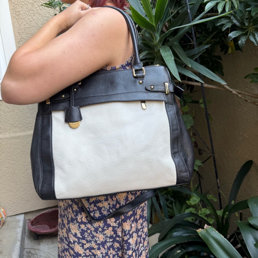 Vintage Black/White Banana Republic Leather Large Tote Bag with Gold Hardware